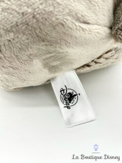 Peluche Sven Coussin La Reine Des Neiges Disney Parks 2019 Disneyland Oreiller Renne Dort Couché 60 Cm 15 Peluche Sven Coussin La Reine Des Neiges Disney Parks 2019 Disneyland Oreiller Renne Dort Couché 60 Cm -Meilleur Jouets Magasin peluche sven couche xxl disney parks 2019 disneyland renne gris dort la reine des neiges 4