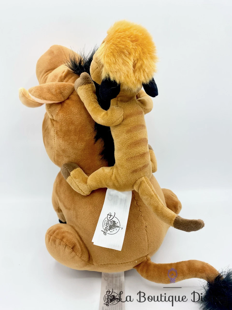 Peluche Timon Dos Pumbaa Le Roi Lion Disney Parks Suricate Phacochère Marron 32 Cm 6 Peluche Timon Dos Pumbaa Le Roi Lion Disney Parks Suricate Phacochère Marron 32 Cm – Image 4
