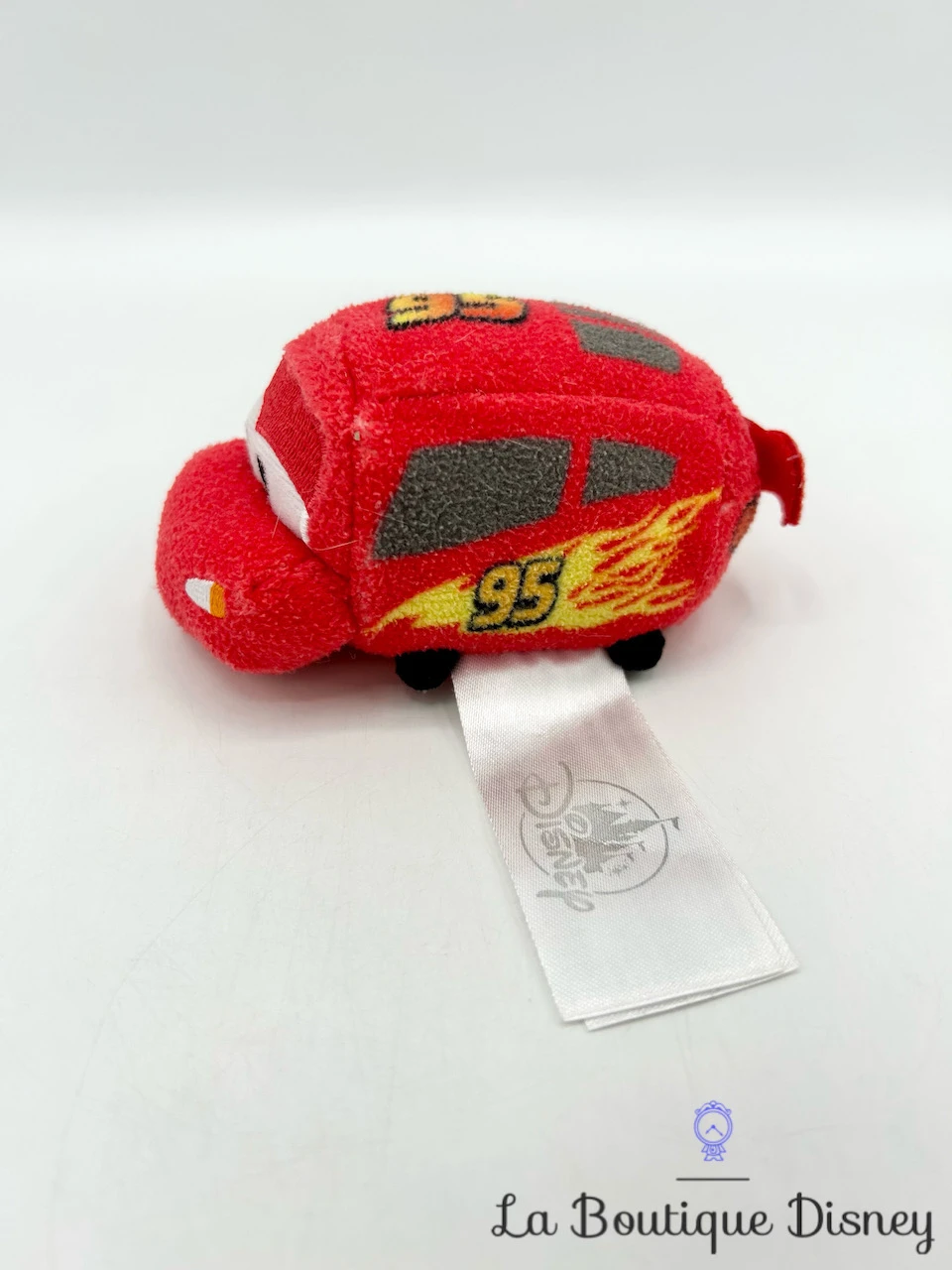 Peluche Tsum Tsum Flash McQueen Cars Disney Parks 2017 Voiture Rouge 6 Peluche Tsum Tsum Flash McQueen Cars Disney Parks 2017 Voiture Rouge – Image 4