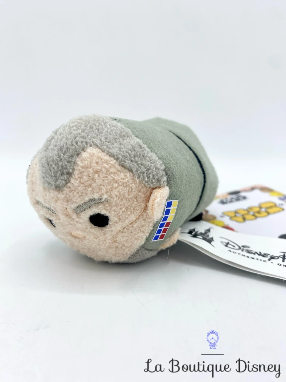 Peluche Tsum Tsum Grand Moff Tarkin Star Wars Disney Parks 2017 3 Peluche Tsum Tsum Grand Moff Tarkin Star Wars Disney Parks 2017