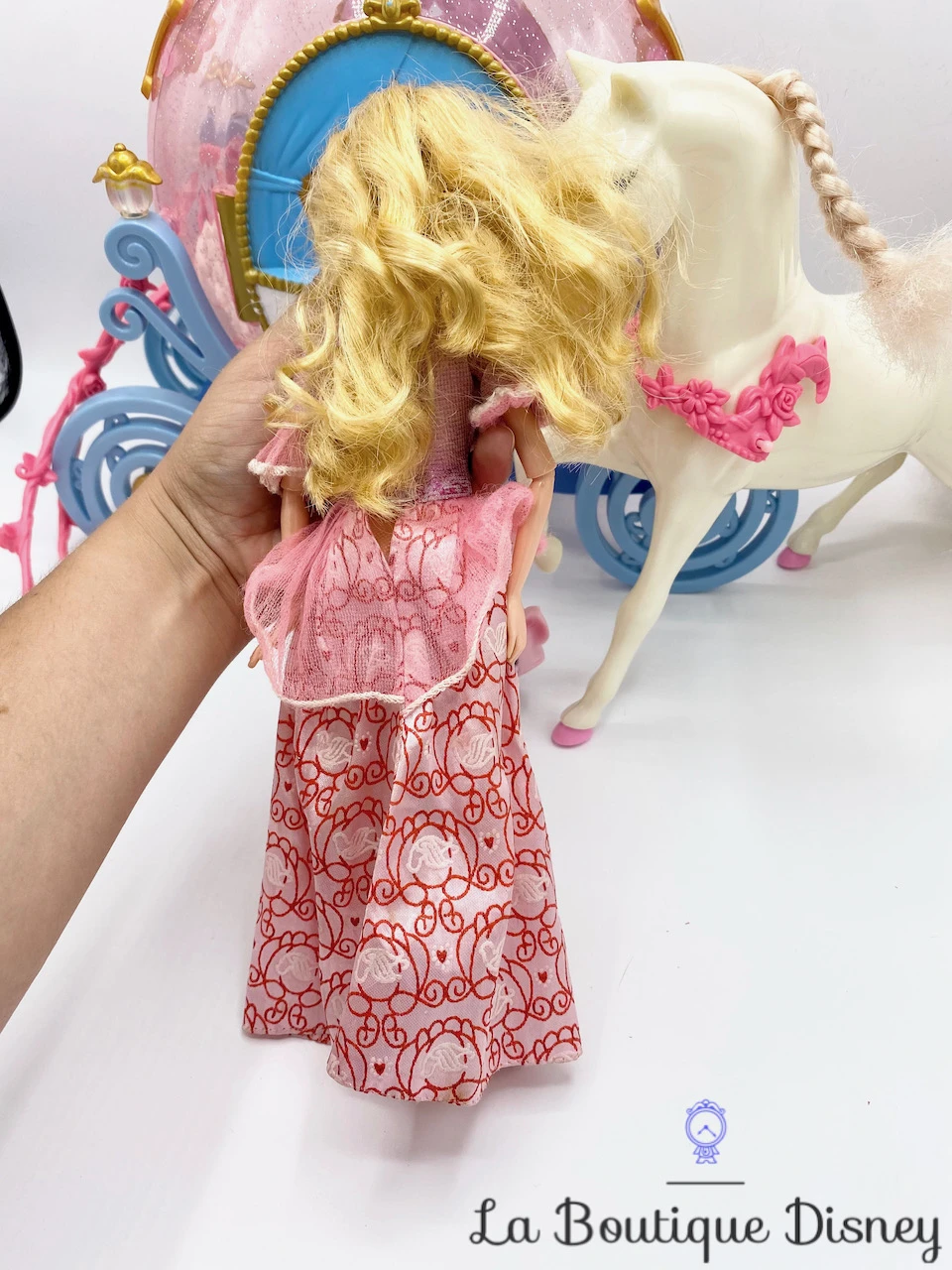 Poupée Aurore La Belle Au Bois Dormant Palace Pets Carrosse Cheval Disney Mattel 1999 Rose 6 Poupée Aurore La Belle Au Bois Dormant Palace Pets Carrosse Cheval Disney Mattel 1999 Rose – Image 4