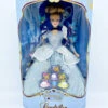 Poupée Cendrillon Disneyland Resort Paris Disney Vintage BOXÉE 2 Poupée Cendrillon Disneyland Resort Paris Disney Vintage BOXÉE -Meilleur Jouets Magasin poupee cendrillon disneyland paris disney vintage boxee boite bleu 1