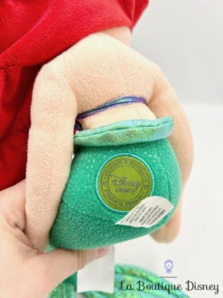 Poupée Chiffon Ariel La Petite Sirène Disney Store Peluche écusson 45 Cm 9 Poupée Chiffon Ariel La Petite Sirène Disney Store Peluche écusson 45 Cm -Meilleur Jouets Magasin poupee chiffon ariel la petite sirene disney store ecusson peluche fleur 7