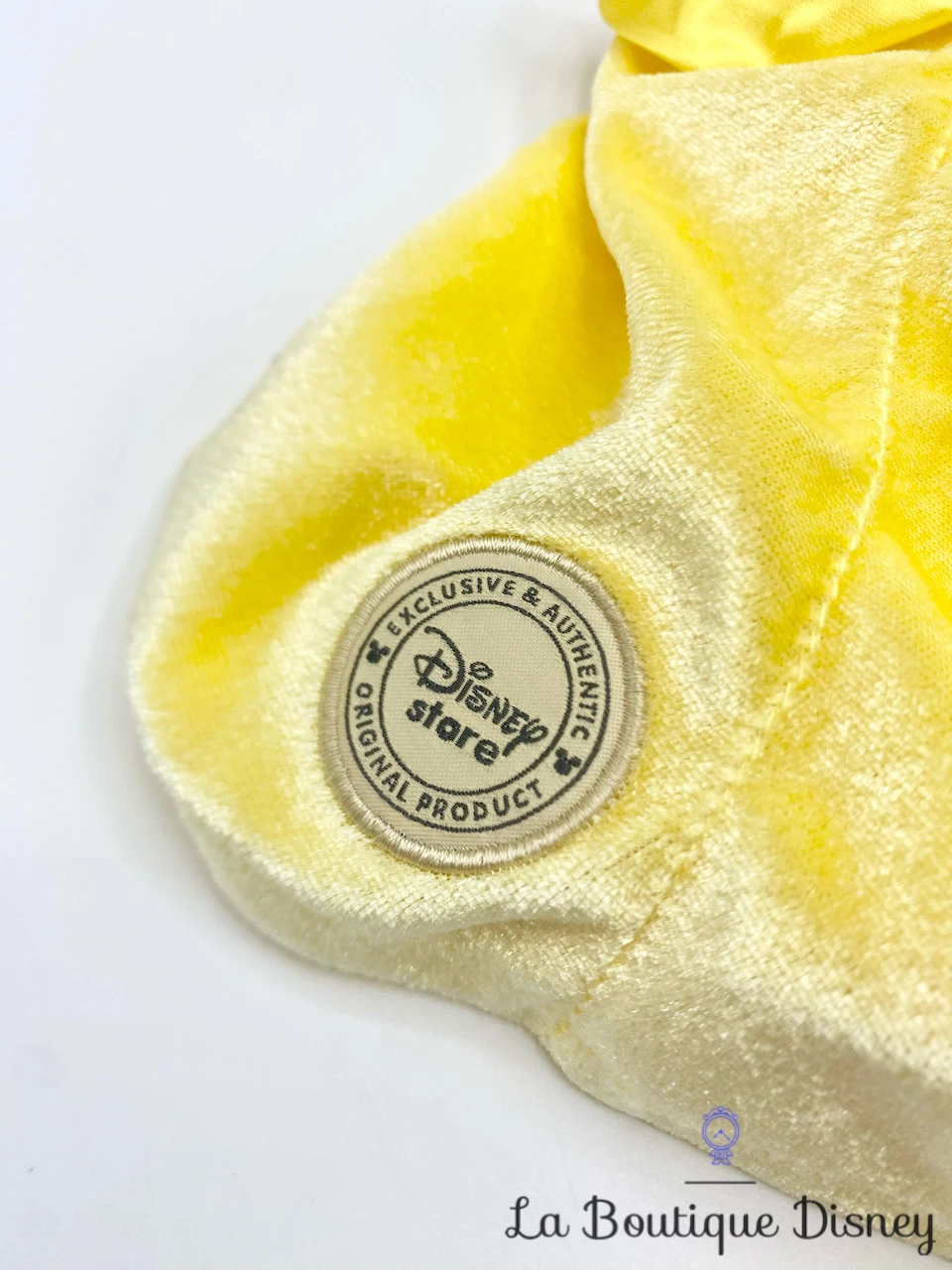 Poupée Chiffon Belle La Belle Et La Bête Disney Store Peluche Princesse Robe Jaune Velours 53 Cm 6 Poupée Chiffon Belle La Belle Et La Bête Disney Store Peluche Princesse Robe Jaune Velours 53 Cm – Image 4