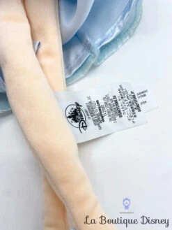 Poupée Chiffon Cendrillon Hiver Disney Store Peluche Princesse Cache Oreilles 53 Cm -Meilleur Jouets Magasin poupee chiffon cendrillon hiver disney store princesse cache oreilles fourrure 3