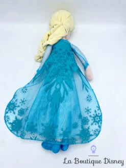 Poupée Chiffon Elsa La Reine Des Neiges Disney Store Disney Parks Peluche Princesse Robe Bleue 52 Cm 8 Poupée Chiffon Elsa La Reine Des Neiges Disney Store Disney Parks Peluche Princesse Robe Bleue 52 Cm -Meilleur Jouets Magasin poupee chiffon elsa la reine des neiges disney store peluche princesse bleu 50 cm 6