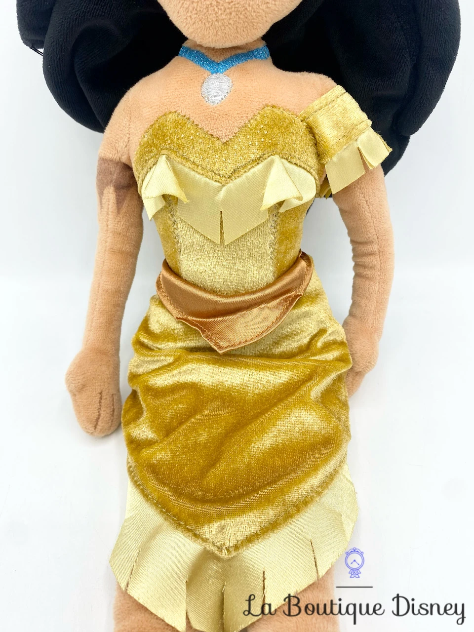Poupée Chiffon Pocahontas Disney Store Peluche Princesse Indienne 51 Cm 5 Poupée Chiffon Pocahontas Disney Store Peluche Princesse Indienne 51 Cm – Image 3