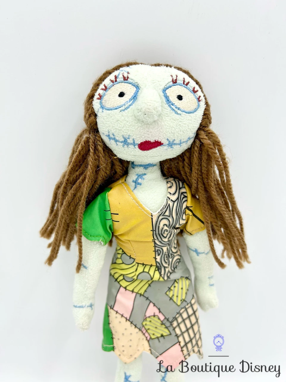 Poupée Chiffon Sally Disney Store Peluche L'étrange Noël De Mr Jack Vintage 28 Cm 4 Poupée Chiffon Sally Disney Store Peluche L'étrange Noël De Mr Jack Vintage 28 Cm – Image 2