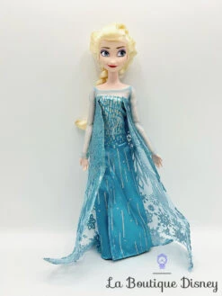 Poupée Elsa Disney Store 2020 La Reine Des Neiges Robe Paillettes Bleu