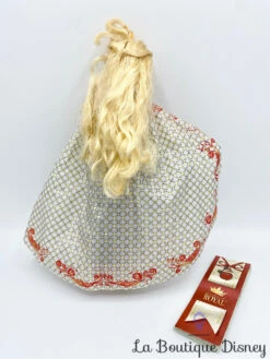 Poupée Ever After High Apple White Le Jour De L'héritage Blond Rouge 28 Cm -Meilleur Jouets Magasin poupee ever after high apple white le jour de heritage blond rouge 2