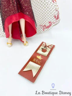 Poupée Ever After High Apple White Le Jour De L'héritage Blond Rouge 28 Cm -Meilleur Jouets Magasin poupee ever after high apple white le jour de heritage blond rouge 3