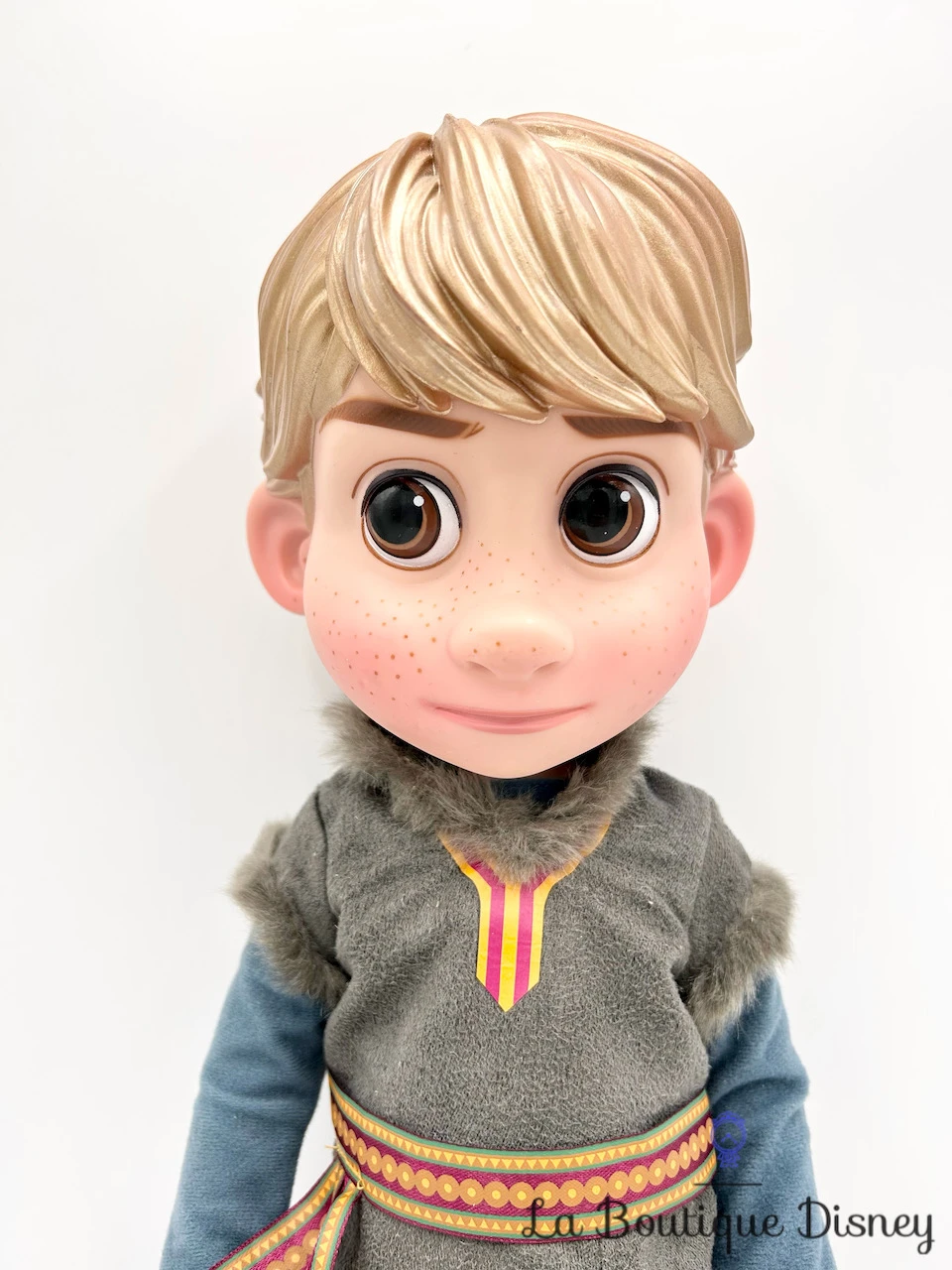 Poupée Kristoff La Reine Des Neiges Animators Collection V3 Disney Store Prince 40 Cm 4 Poupée Kristoff La Reine Des Neiges Animators Collection V3 Disney Store Prince 40 Cm – Image 2