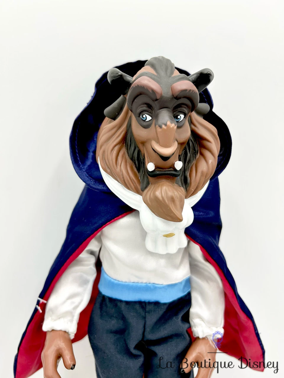 Poupée La Bête Disney Store 2020 La Belle Et La Bête Mannequin Prince 32 Cm 4 Poupée La Bête Disney Store 2020 La Belle Et La Bête Mannequin Prince 32 Cm – Image 2