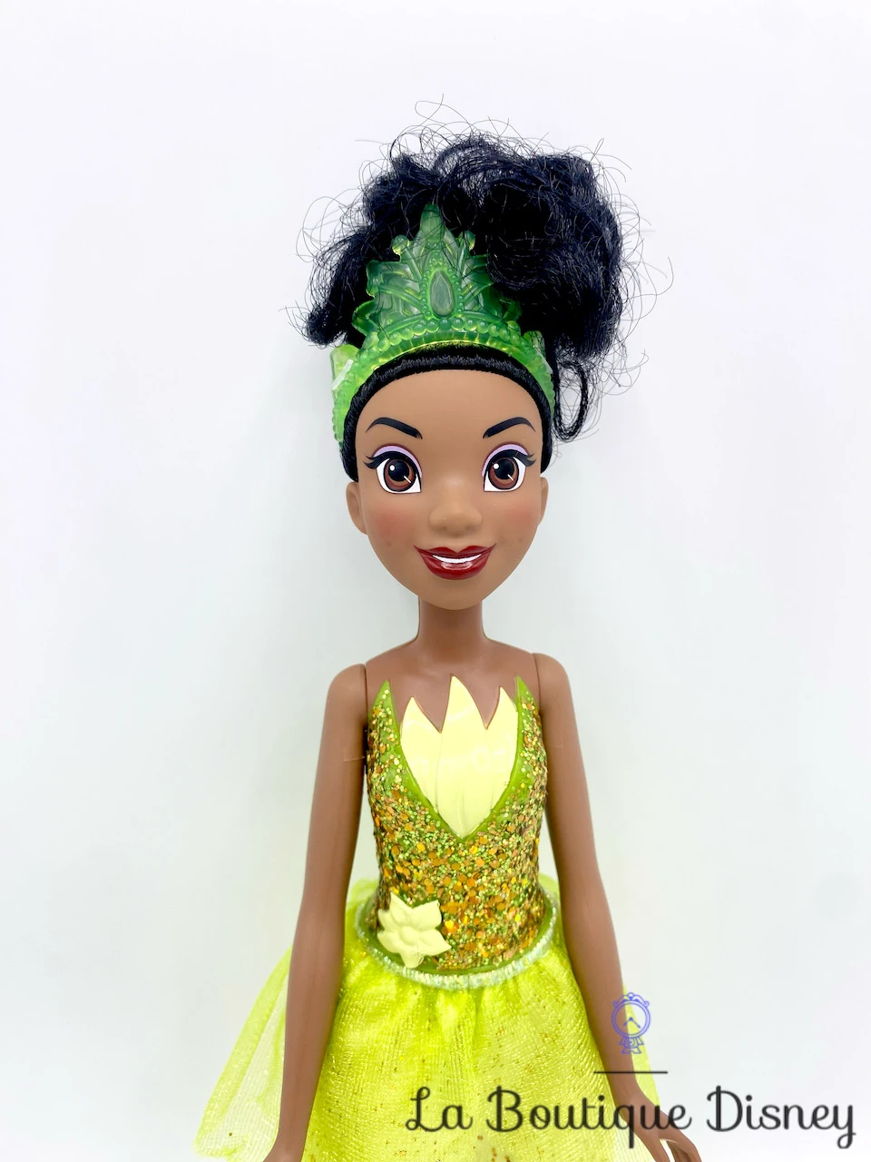 Poupée Tiana Poussières D'étoiles La Princesse Et La Grenouille Disney Hasbro Princesse Vert 30 Cm 5 Poupée Tiana Poussières D'étoiles La Princesse Et La Grenouille Disney Hasbro Princesse Vert 30 Cm – Image 3
